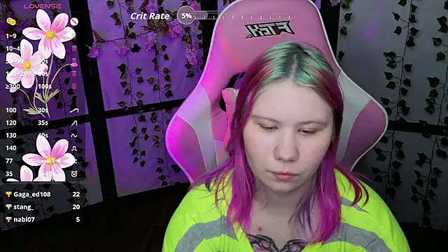 kitsune_little - Kitsune_little's free webcam