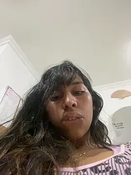 Webcam Model (THALIA_EF)  is live.Free join now!