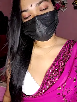 Webcam Model (ariya-03)  is live.Free join now!