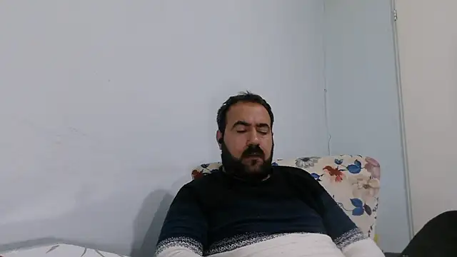 mio_jaks - Mio_jaks's free webcam - UK Sex Cams