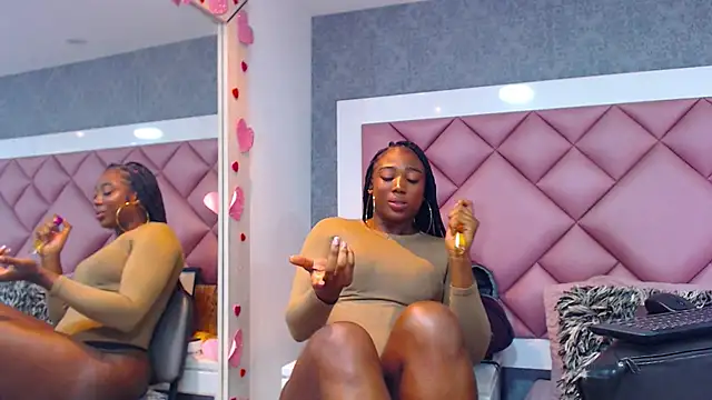 Thegreatonelady webcam