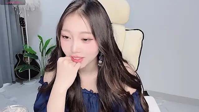 美女Yukiy8877在线直播