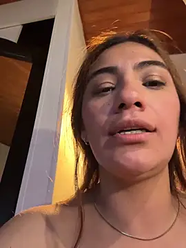 emmily_d live sex cam