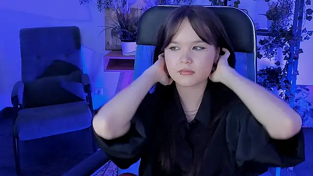 elainebeness (F young) - show my ass in panties