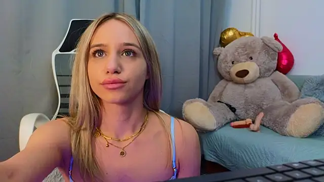 mellisakim (F young) - pussy wet cum