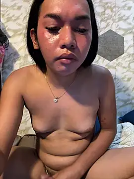 youryummybaby - Youryummybaby's free webcam