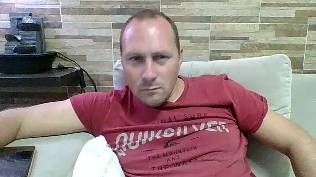 lustonfan - Lustonfan's free webcam - UK Sex Cams