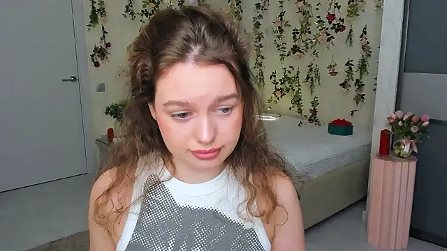 miraclecurly - MiracleCurly's free webcam - UK Sex Cams