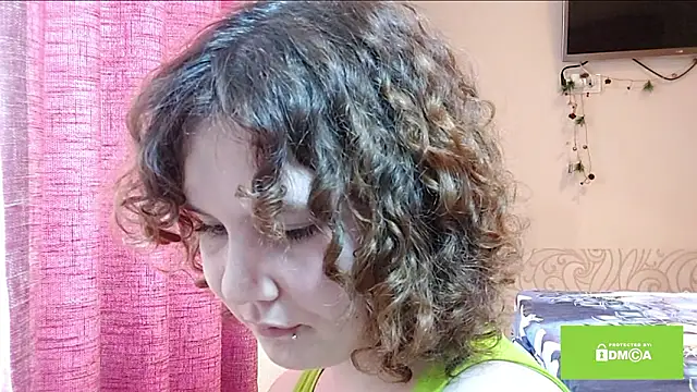 olivaarashiro - OlivaArashiro's free webcam