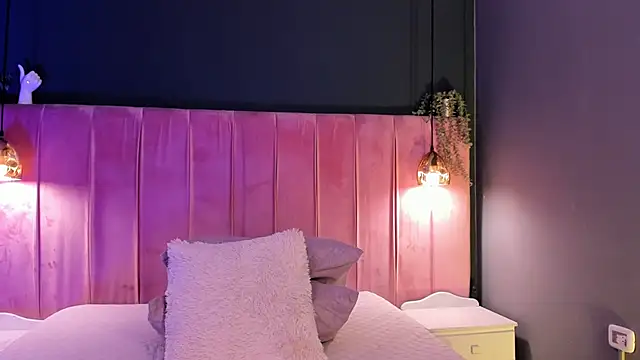 riley_bensongh - Riley_bensongh's free webcam - UK Sex Cams