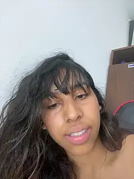 Webcam Model (THALIA_EF)  is live.Free join now!