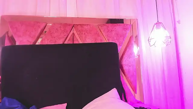 shantal_cooper_ - Shantal_cooper_'s free webcam - UK Sex Cams