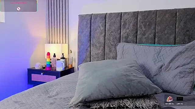 ema_stone65 - Ema_Stone65's free webcam - UK Sex Cams