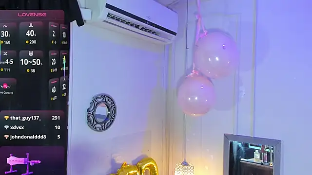 bigboobs_violeta - Bigboobs_violeta's free webcam - UK Sex Cams