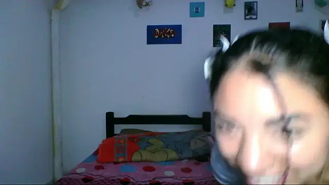 nataliesweet_22 - Nataliesweet_22's free webcam - UK Sex Cams