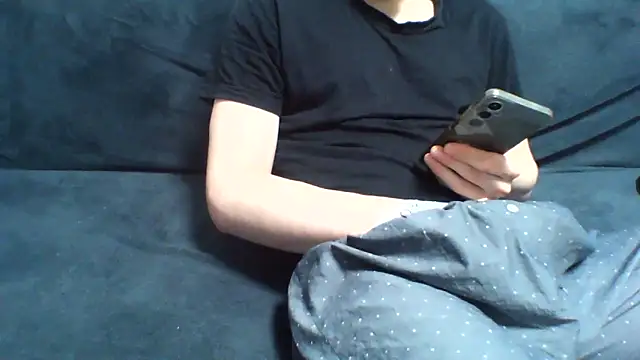 kaelnox - KaelNox's free webcam - UK Sex Cams