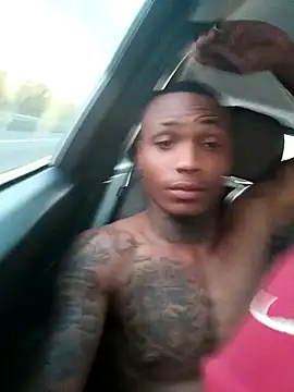 Dropdingo live sex cam