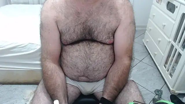 mysterbearmg (Ask my age) - CUM IN GOAL - Add Inst - Mysterbearmg