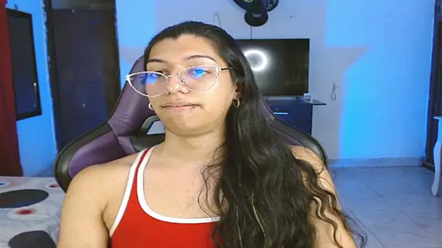 alanni_parker - Alanni_parker's free webcam - UK Sex Cams