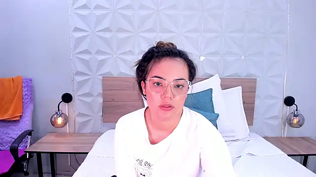 stacey_white_ - Stacey_white_'s free webcam - UK Sex Cams