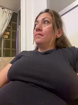 Webcam Model (SCARLET-20)  is live.Free join now!