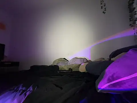 Princessivy56 live sex cam