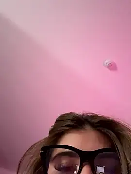 LilaMason live cam profile