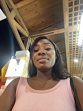 zarahferreira (F young) - Flash tits