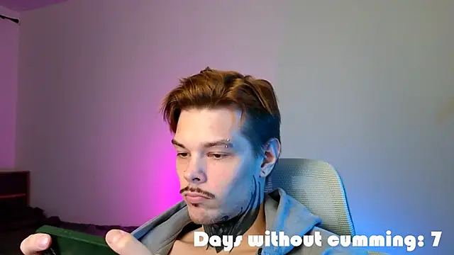 denis_here - DENIS_HERE's free webcam - UK Sex Cams