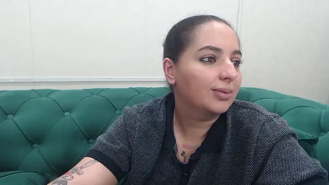 BustyAllyy live sex cam