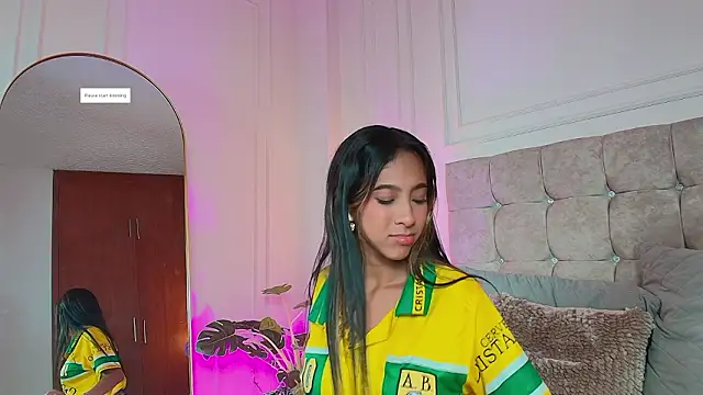 jasmineross_1 - JasmineRoss_1's free webcam