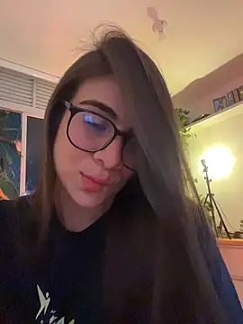 MariaIsabella8 live cam profile