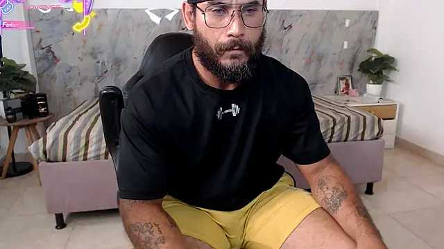 Live sex cam of hanz_col