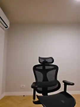 Webcam Model (MiaRides19)  is live.Free join now!