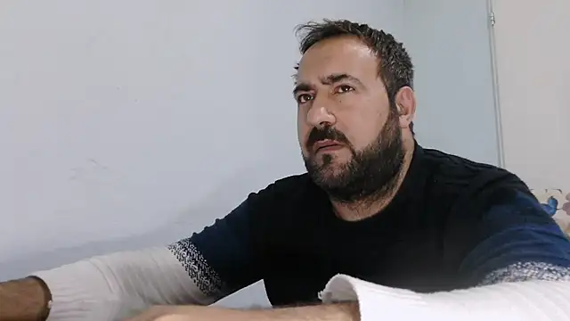 mio_jaks - Mio_jaks's free webcam - UK Sex Cams