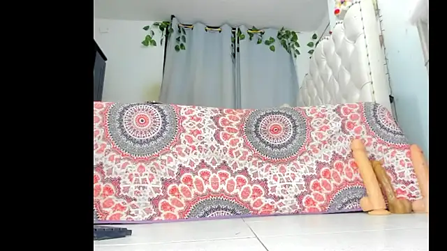 sweet_supreme - Sweet_supreme's free webcam - UK Sex Cams