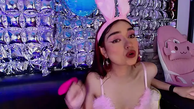 lala_cherry - Lala_cherry's free webcam - UK Sex Cams