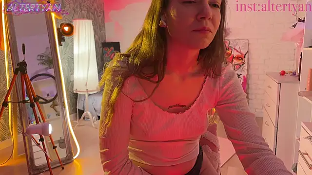 altertyan - Altertyan's free webcam - UK Sex Cams