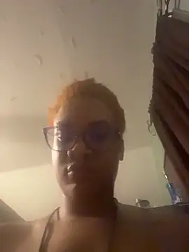 nickytheehawtie webcam