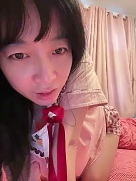 美女yourkeer在线直播