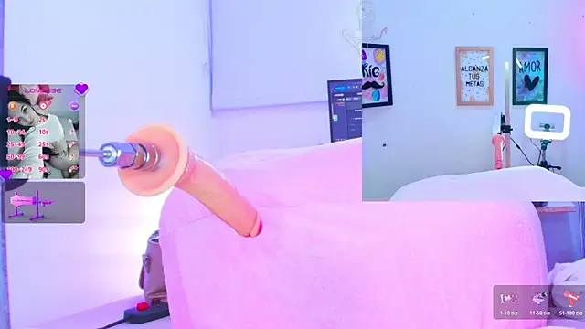 scarlett-smile - Scarlett-Smile's free webcam - UK Sex Cams