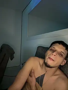 arturodelgado1 - ArturoDelgado1's free webcam - UK Sex Cams