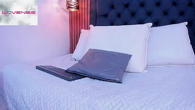 hisoka_011 - Hisoka_011's free webcam - UK Sex Cams