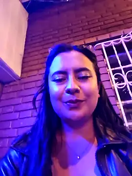 zara_89 - Zara_89's free webcam - UK Sex Cams