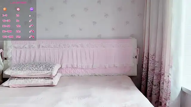 美女anjila888在线直播