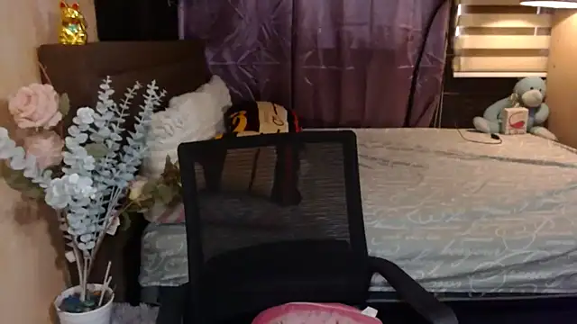 xheavenlytrans - Xheavenlytrans's free webcam - UK Sex Cams