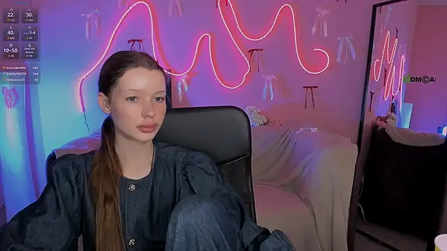 khloebeauty - Khloebeauty's free webcam - UK Sex Cams