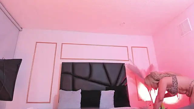 anastasiataylor_ - AnastasiaTaylor_'s free webcam - UK Sex Cams