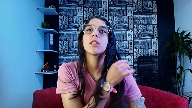 danielamonroe - DanielaMonroe's free webcam - UK Sex Cams