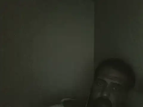 elpoop7305 - Elpoop7305's free webcam - UK Sex Cams